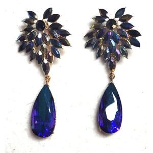 Vtg Gold Tone Color Change Blue Purple Teardrop Dangle Earrings Runway Statement